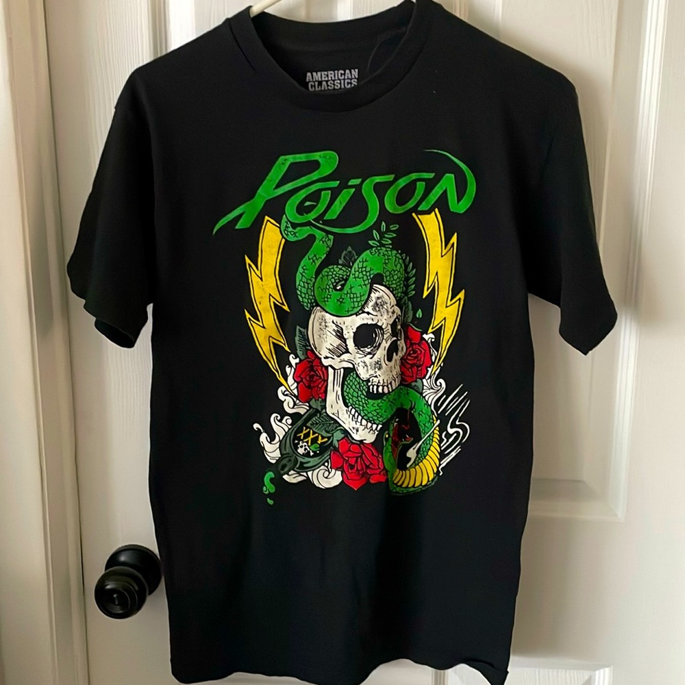American classics size M Poison T-shirt